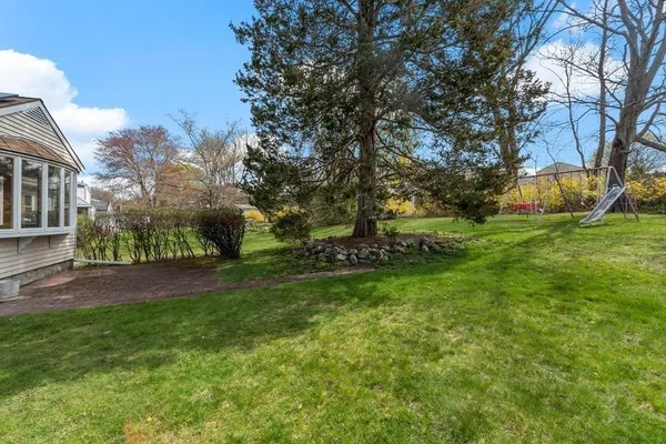 $3,650 | 3 Melo Road, Unit 3, Woburn, MA 01801