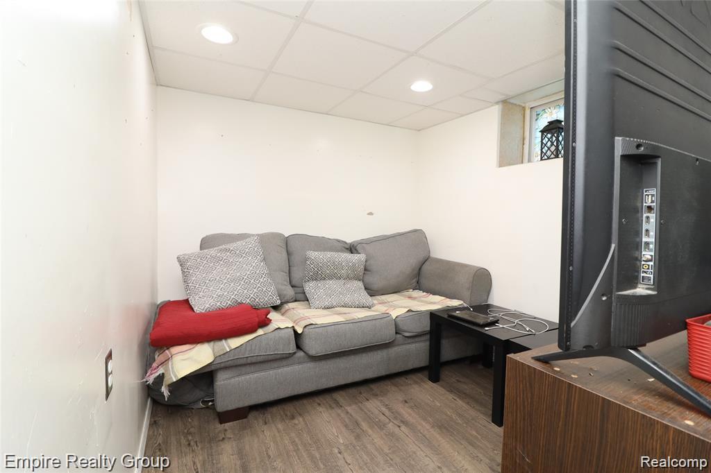 6932 Mead Street Dearborn, MI 48126 - Photo 44 of 53