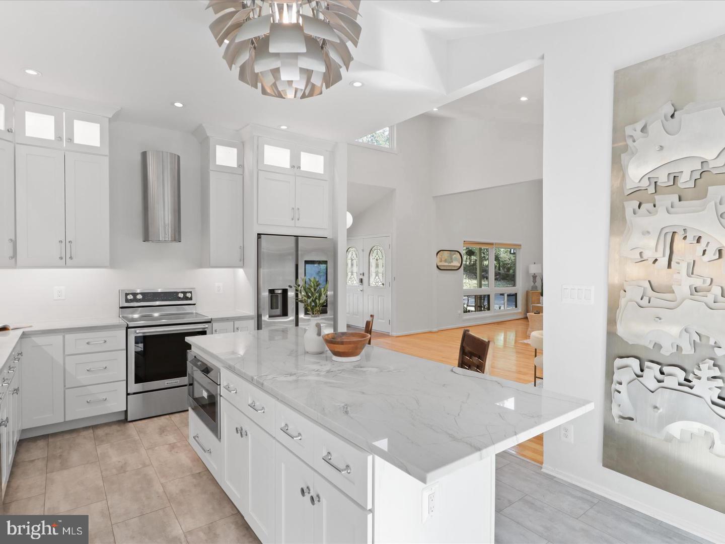 11709 Vale Road Oakton, VA 22124 - Photo 22 of 59 Gallery Image 22