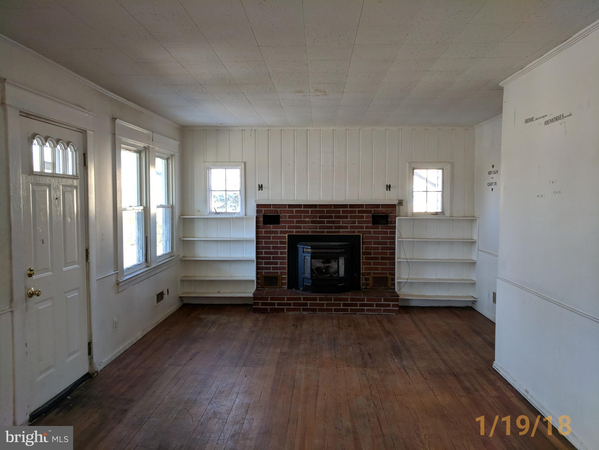 207 Cloverhill Road Pasadena, MD 21122 - Photo 7 of 27 Exterior (General)