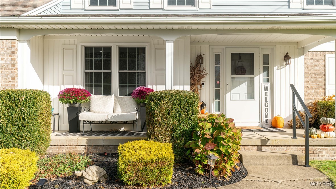 3105 Baker Road Orchard Park, NY 14127 - Photo 3 of 50