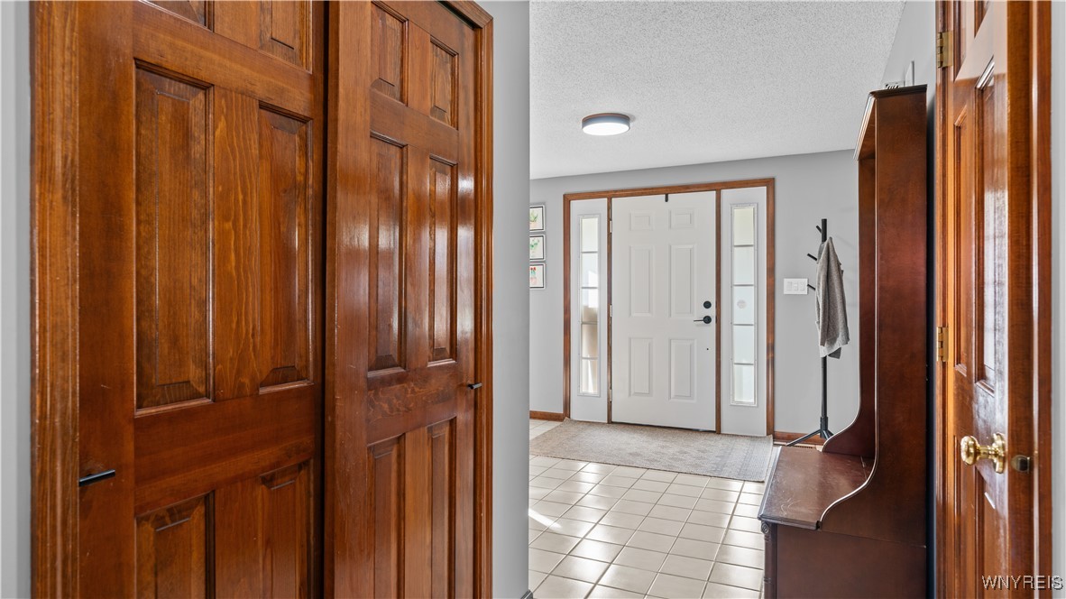 3105 Baker Road Orchard Park, NY 14127 - Photo 8 of 50