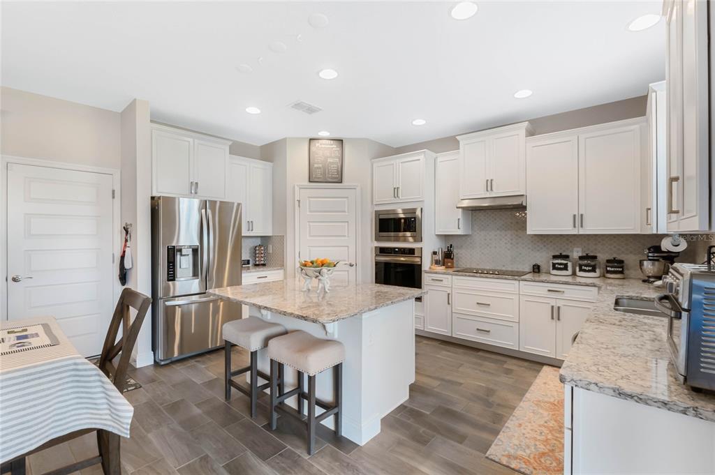 9459 Jaywood Road Winter Garden, FL 34787 - Photo 11 of 55