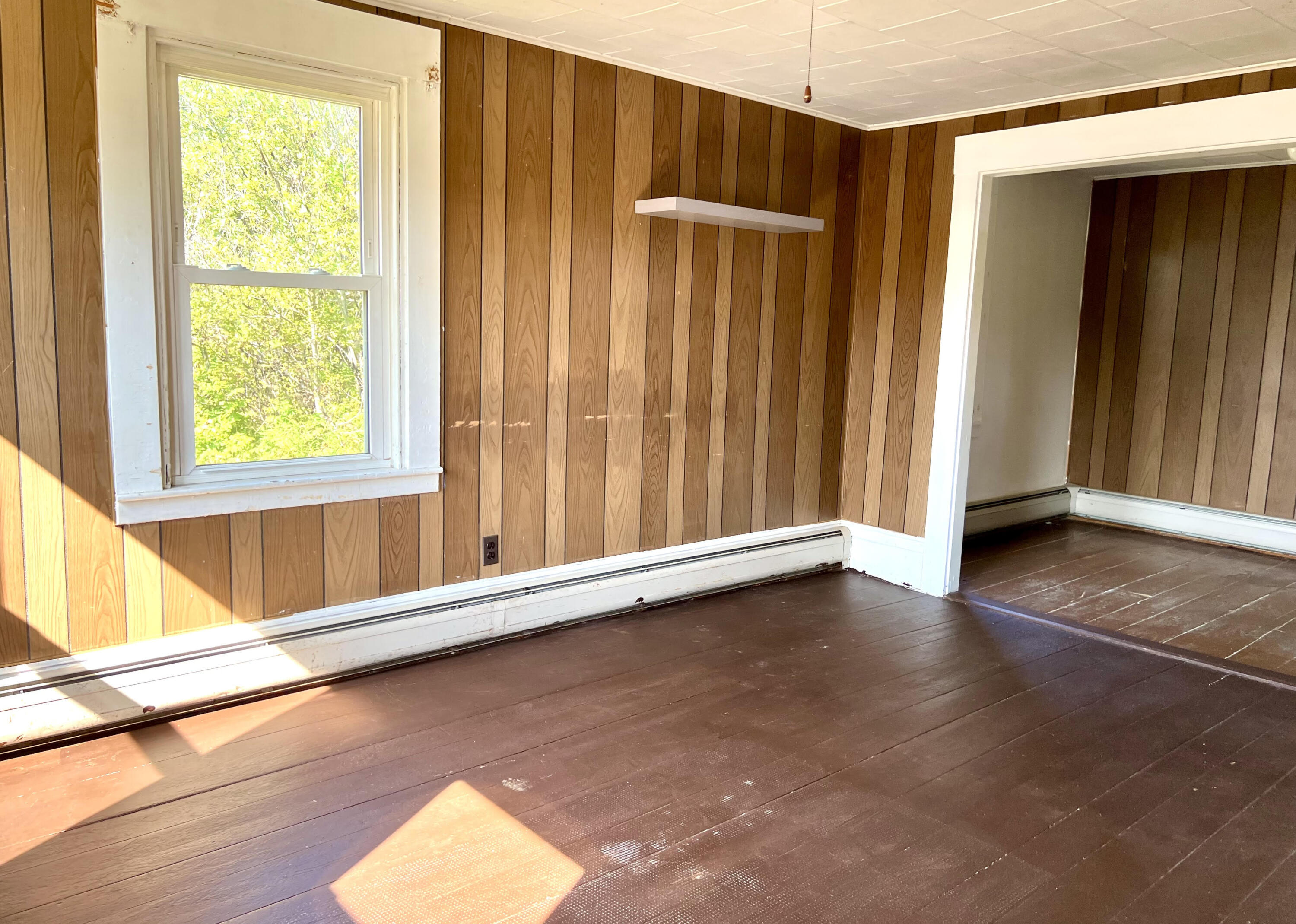 1455 Tremont Road Seal Cove, ME 04674 - Photo 18 of 33 Living Room