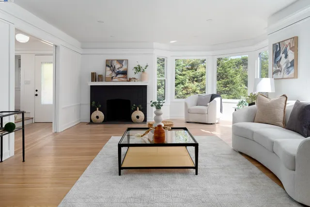 $925,000 | 1146 Excelsior Avenue, Oakland, CA 94610