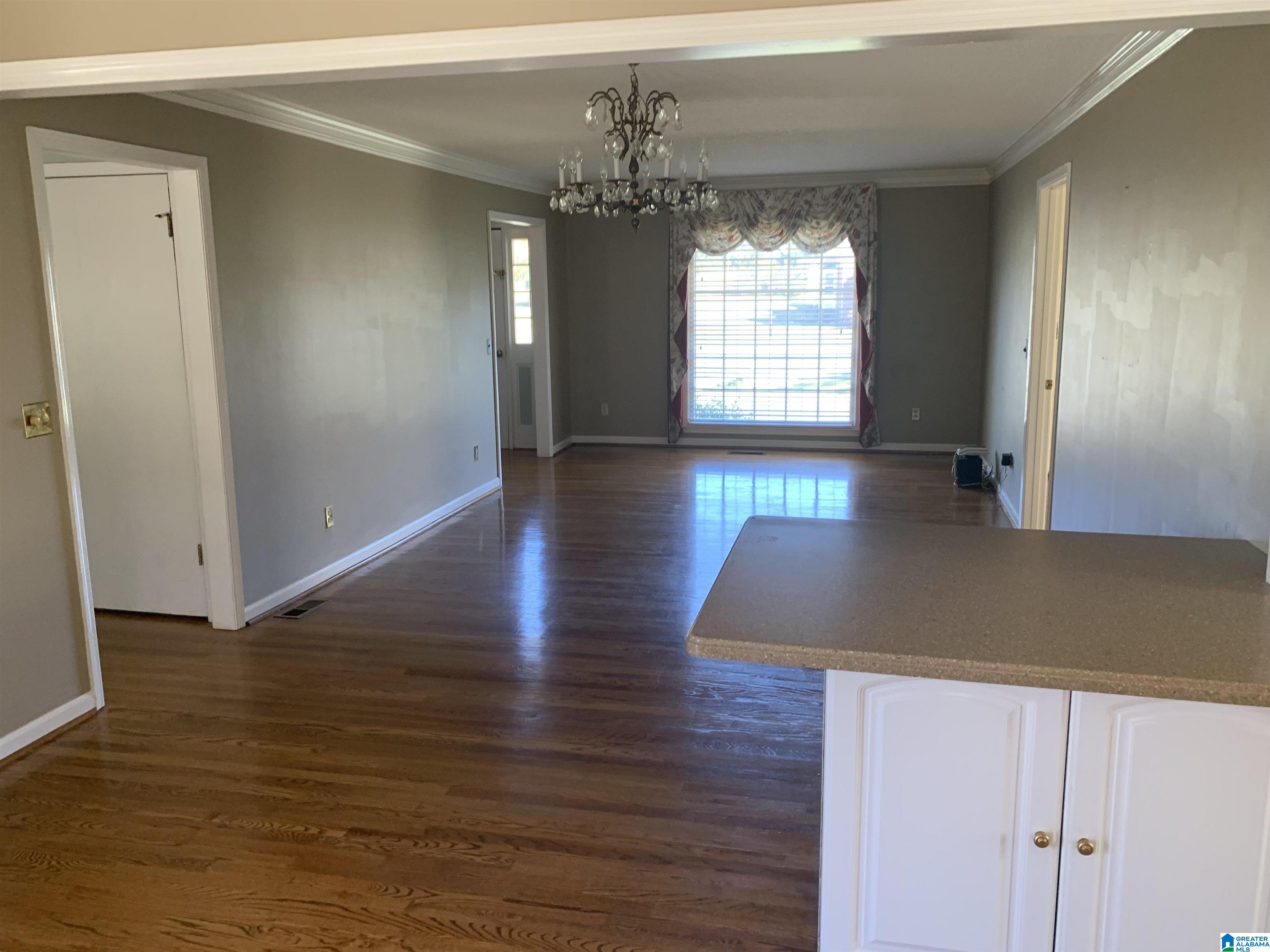 1122 Tina Circle Bessemer, AL 35022 - Photo 11 of 27