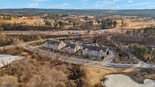 $2,250 | 45 Park Drive, Unit 45, Clinton, NJ 08809