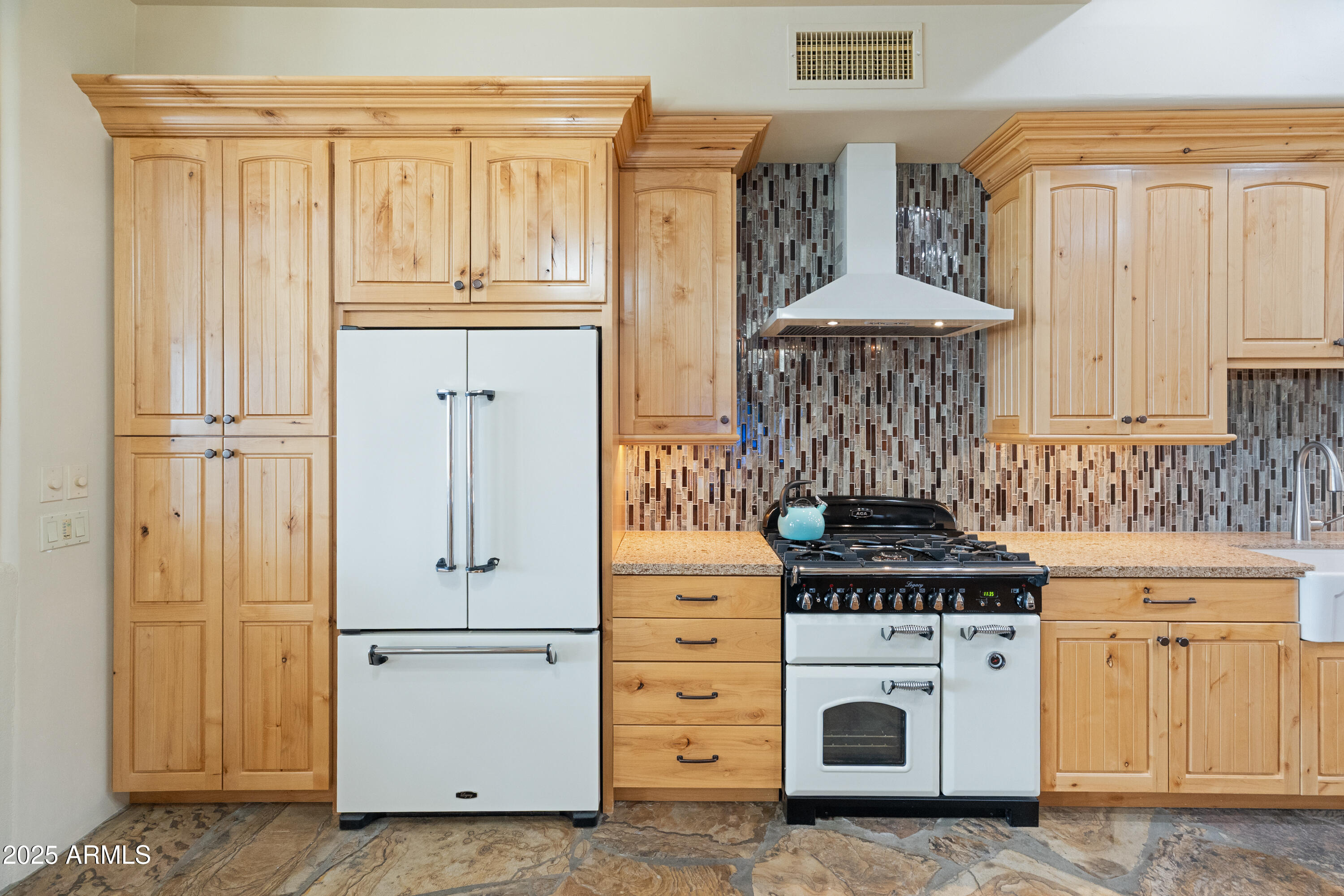 13807 North Crown Point Sun City, AZ 85351 - Photo 12 of 92 13807 N Crown Pt-34