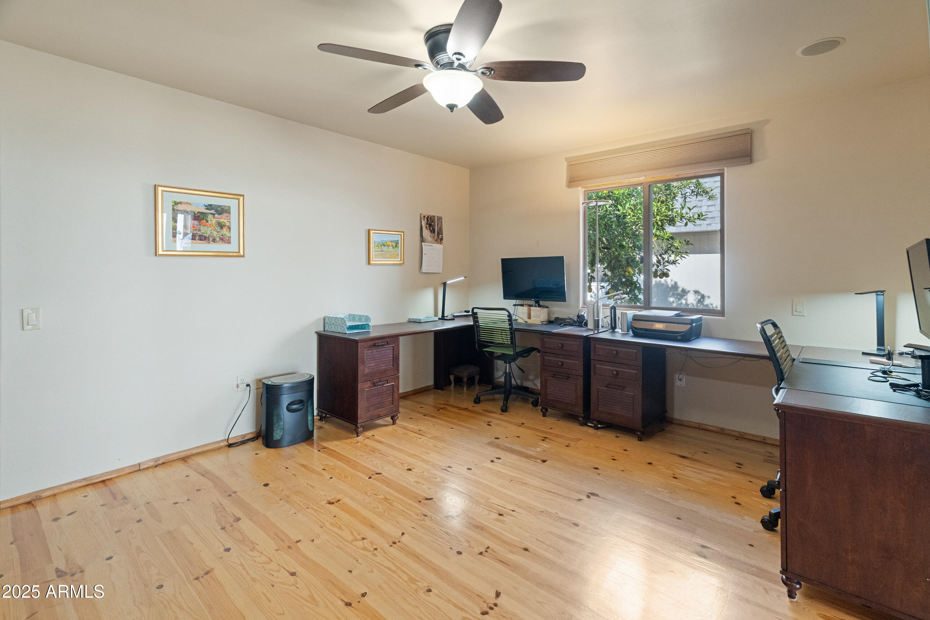 13807 North Crown Point Sun City, AZ 85351 - Photo 54 of 92 13807 N Crown Pt-12