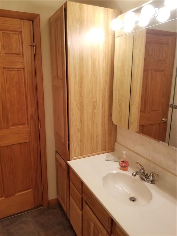 14071 Ridge Road North Huntingdon, PA 15642 - Photo 16 of 23