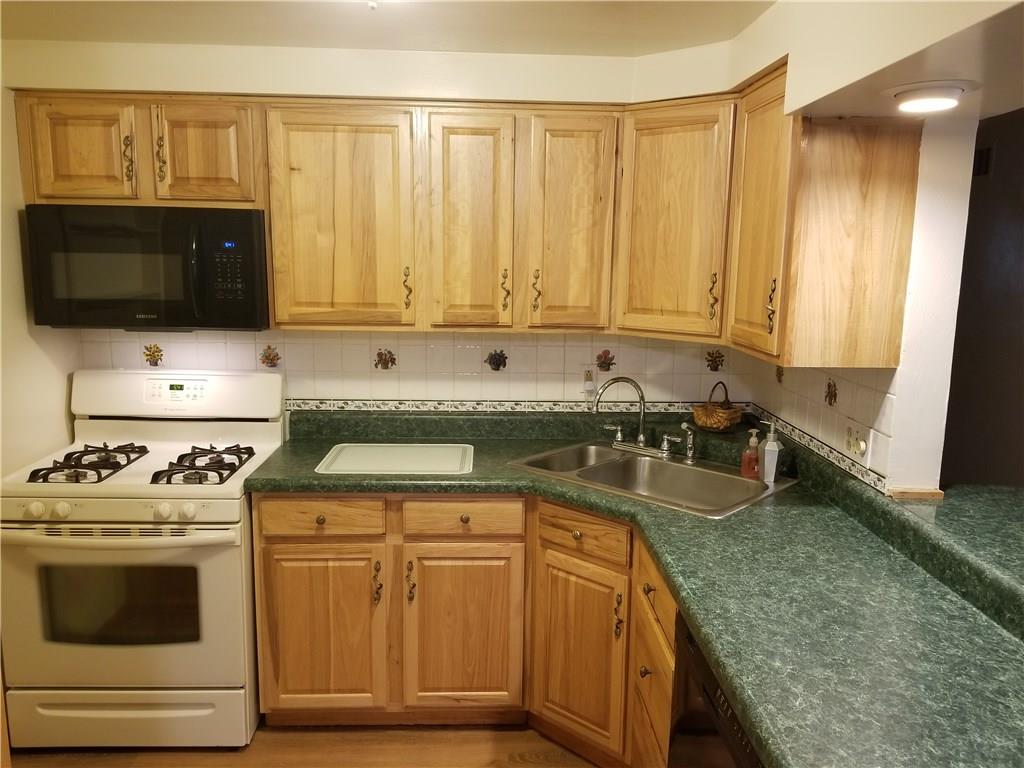 14071 Ridge Road North Huntingdon, PA 15642 - Photo 9 of 23