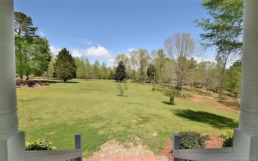 4012 Musket Hill Road Sharon, SC 29742 - Photo 3 of 26