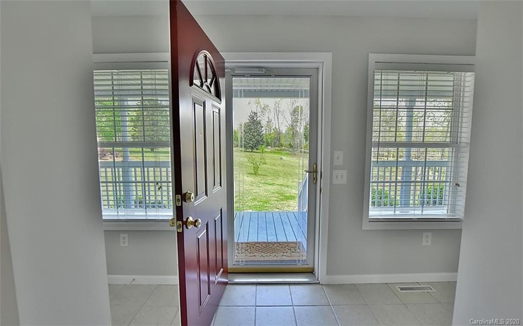 4012 Musket Hill Road Sharon, SC 29742 - Photo 4 of 26