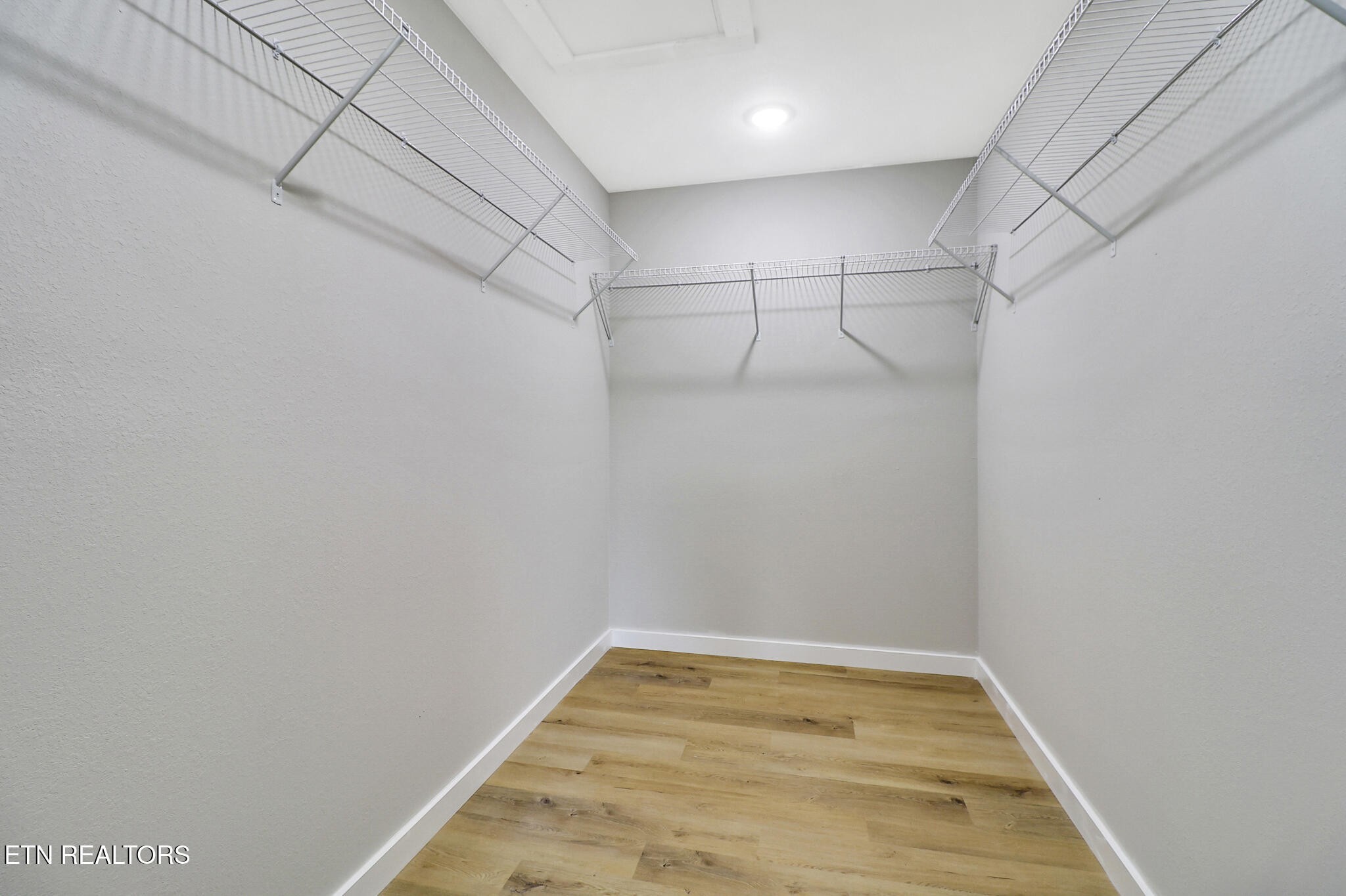 1081 Old Sunbright Road Jamestown, TN 38556 - Photo 20 of 28 Gallery Image 20