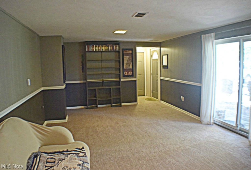 8060 Wright Road Broadview Heights, OH 44147 - Photo 11 of 22 Gallery Image 11