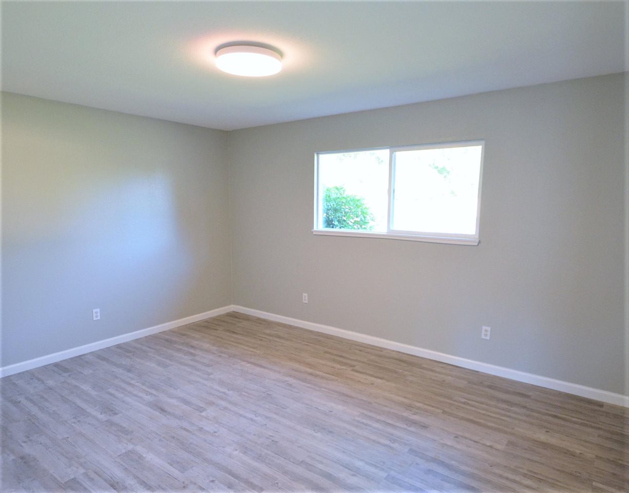 22039 Riverside Avenue Red Bluff, CA 96080 - Photo 10 of 15 Gallery Image 10