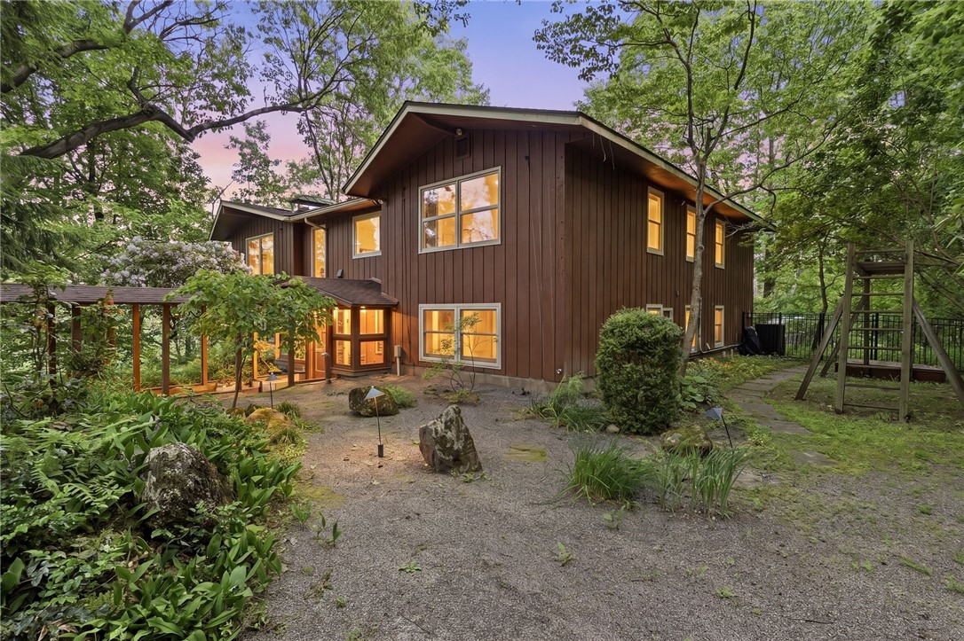 177 Bluhm Road Perinton, NY 14450 - Photo 4 of 50