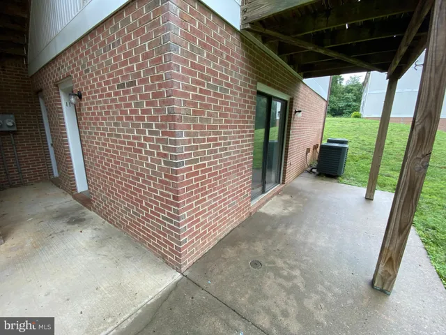 $1,295 | 9298 Hayden Drive, Unit 11, King George, VA 22485