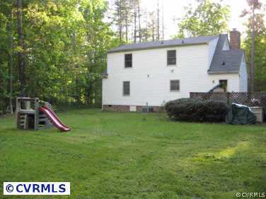 38 Beadles Road Aylett, VA 23009 - Photo 3 of 4 Other - Back