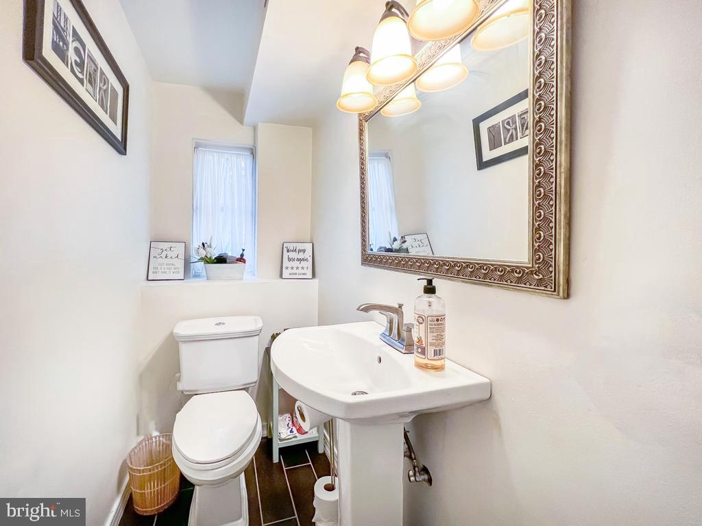 124 Westminster Drive Wallingford, PA 19086 - Photo 26 of 37