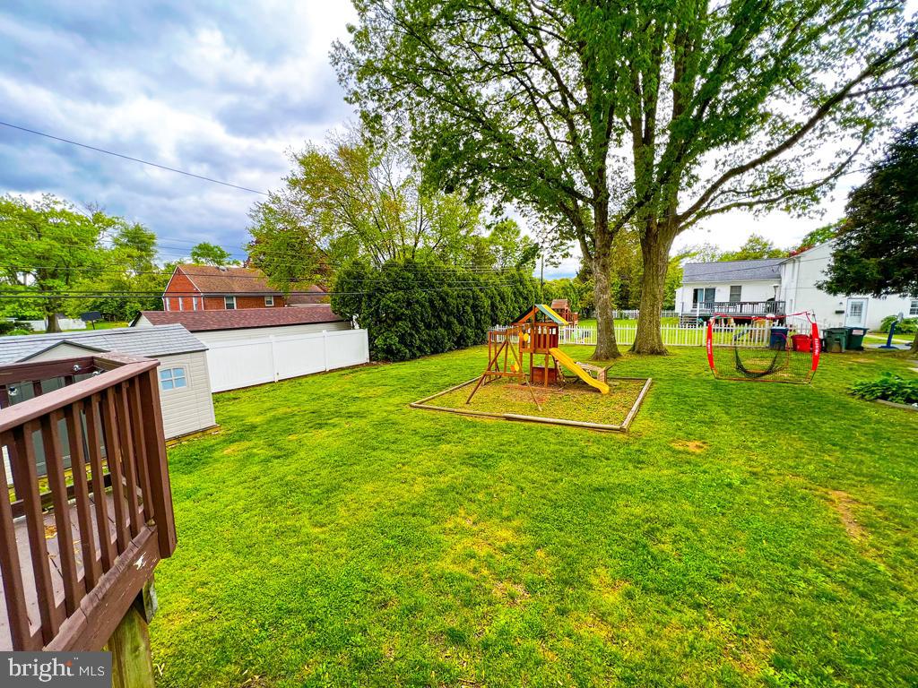 124 Westminster Drive Wallingford, PA 19086 - Photo 32 of 37