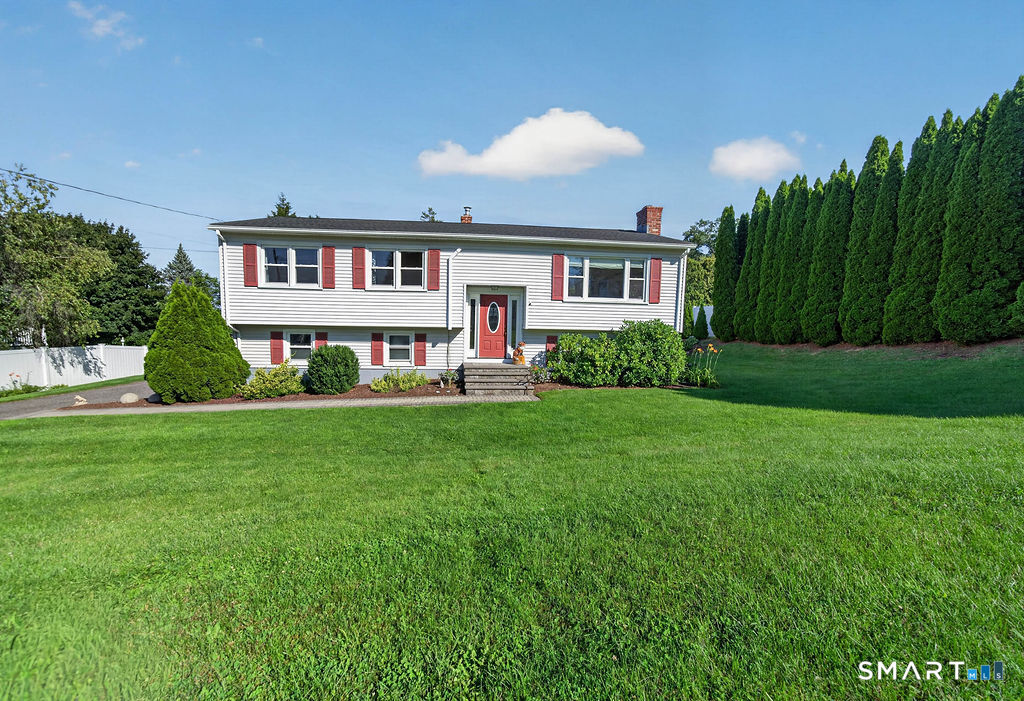 6 Ridge Road Seymour, CT 06483 - Photo 1 of 40 Gallery Image 1