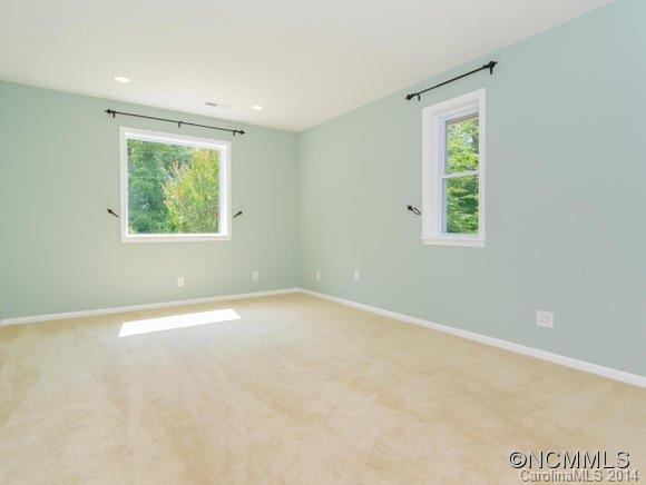 68 Number 9 Road Fairview, NC 28730 - Photo 17 of 24 Gallery Image 17