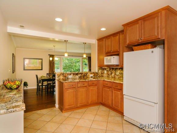 68 Number 9 Road Fairview, NC 28730 - Photo 6 of 24 Gallery Image 6