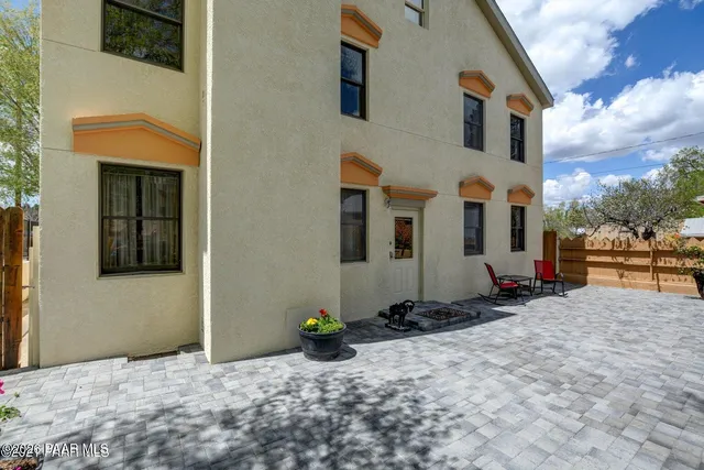 $1,500,000 | 502 Western Avenue, Prescott, AZ 86301