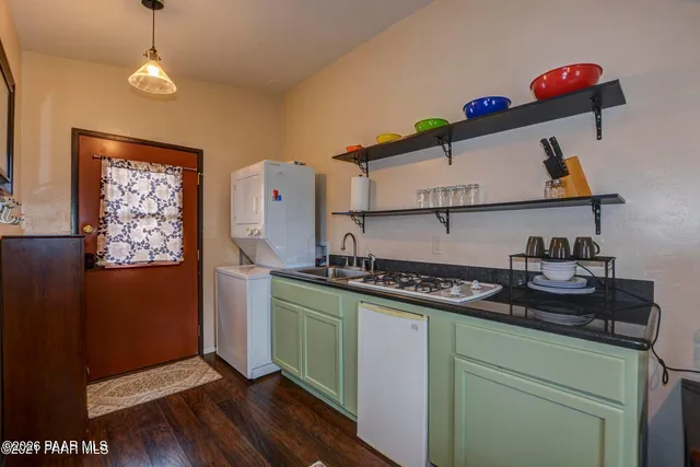 $1,500,000 | 502 Western Avenue, Prescott, AZ 86301