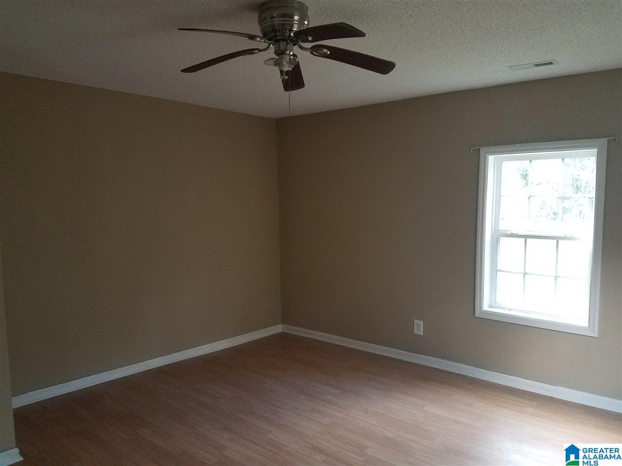 2516 Simpson Street Anniston, AL 36201 - Photo 8 of 20