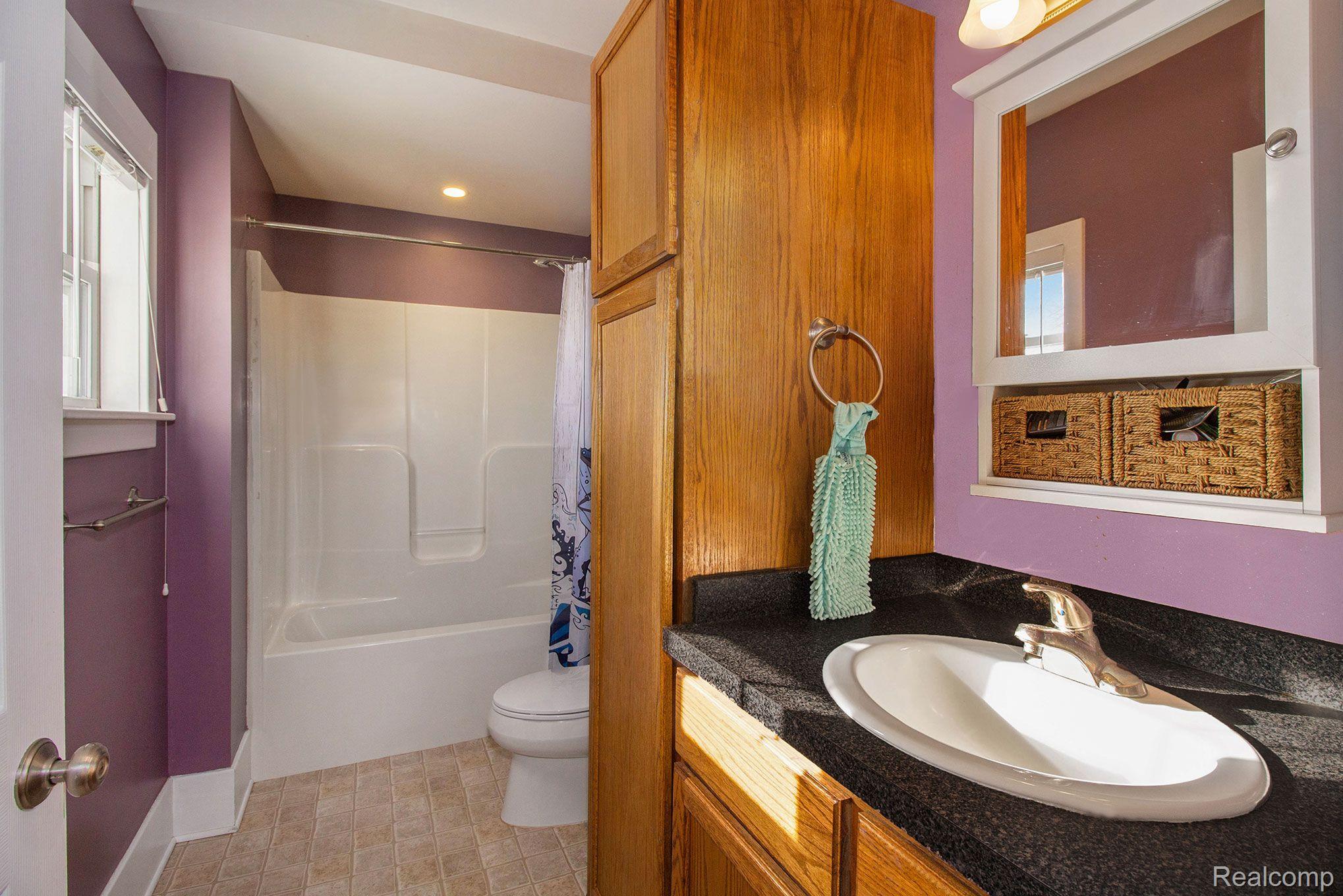 6178 Center Road Howell, MI 48855 - Photo 12 of 23 Gallery Image 12