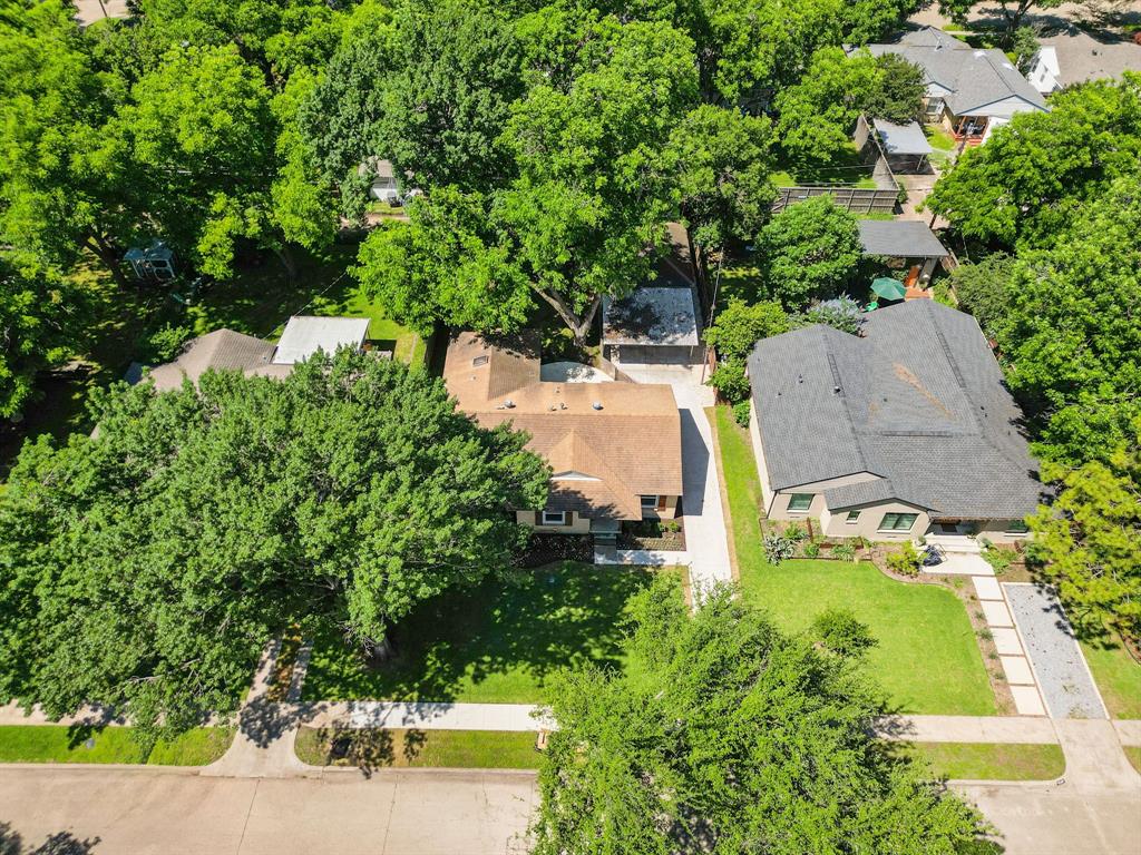 563 Hambrick Road Dallas, TX 75218 - Photo 33 of 36