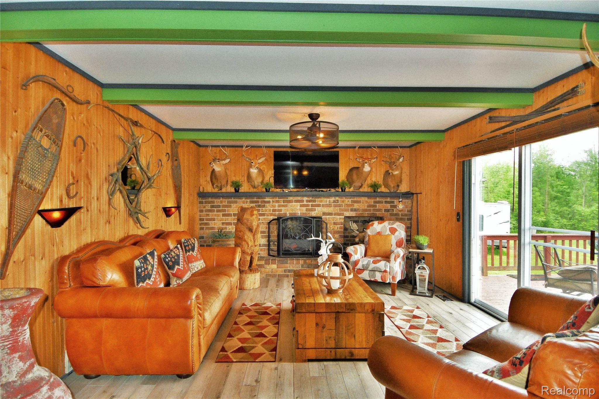 13155 North Lewis Road Clio, MI 48420 - Photo 19 of 62 DSC_6528 (2).jpg