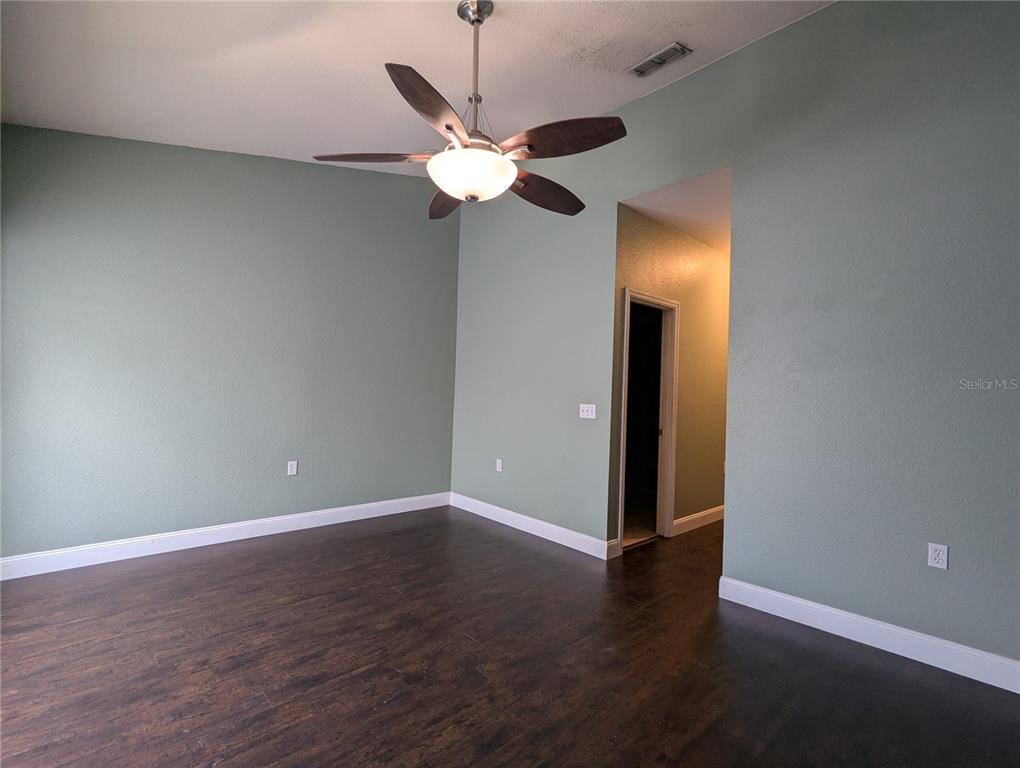 4872 Northwest 42nd Road, Unit 103 Gainesville, FL 32606 - Photo 36 of 48 Gallery Image 36