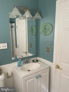 7823 Jamesford Road Dundalk, MD 21222 - Photo 13 of 24 Bathroom
