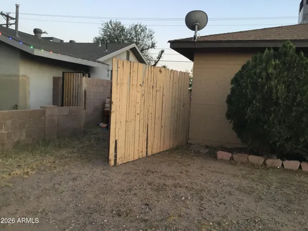 $312,900 | 5439 West Osborn Road, Phoenix, AZ 85031