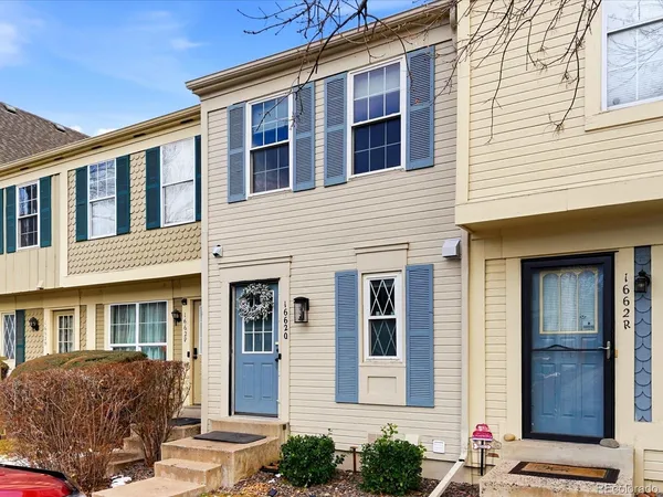 $329,995 | 1662 South Idalia Circle, Unit Q, Aurora, CO 80017