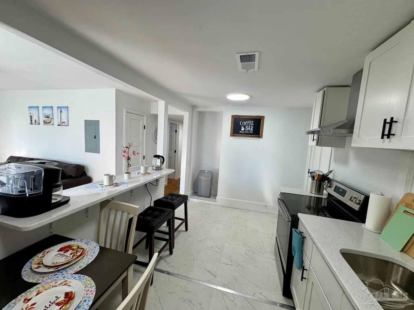 322 Frisco Road Pensacola, FL 32507 - Photo 6 of 35