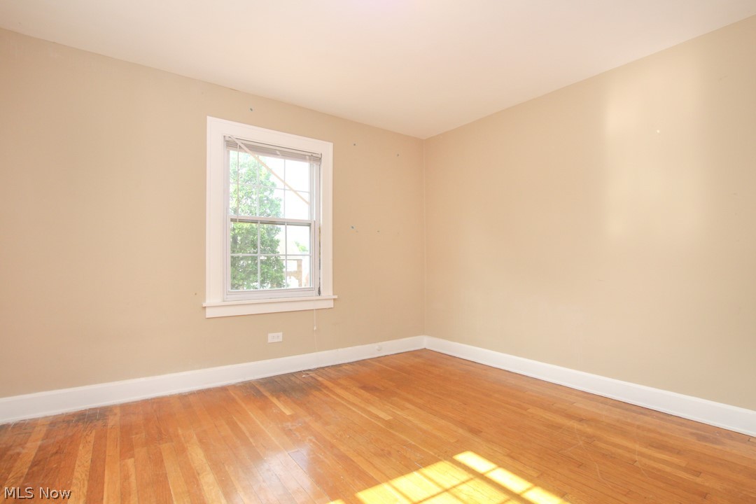 3579 Bainbridge Road Cleveland Heights, OH 44118 - Photo 23 of 35
