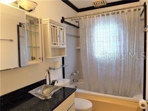 3621 McIntosh Road Sarasota, FL 34232 - Photo 8 of 12 Gallery Image 8