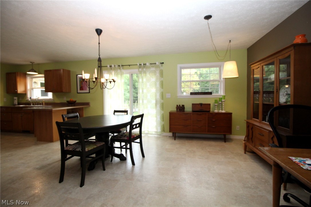 4862 Hayes Road Ravenna, OH 44266 - Photo 7 of 26 Gallery Image 7