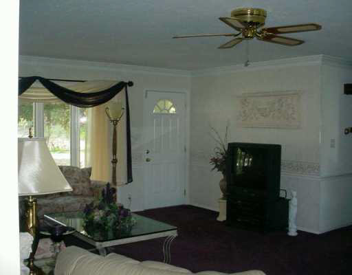 21737 Kern Road South Bend, IN 46614 - Photo 3 of 7 Gallery Image 3