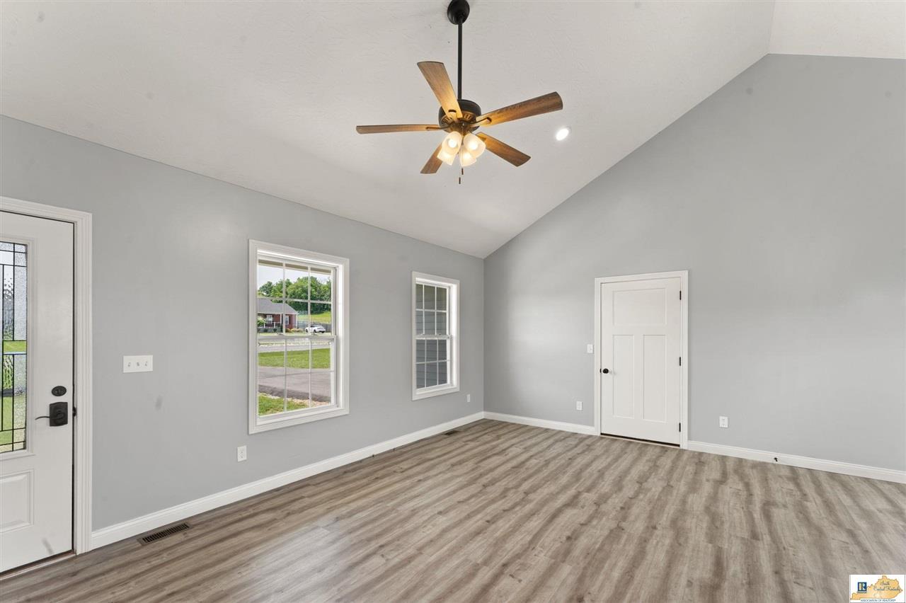266 Agape Road Munfordville, KY 42765 - Photo 6 of 45 Gallery Image 6