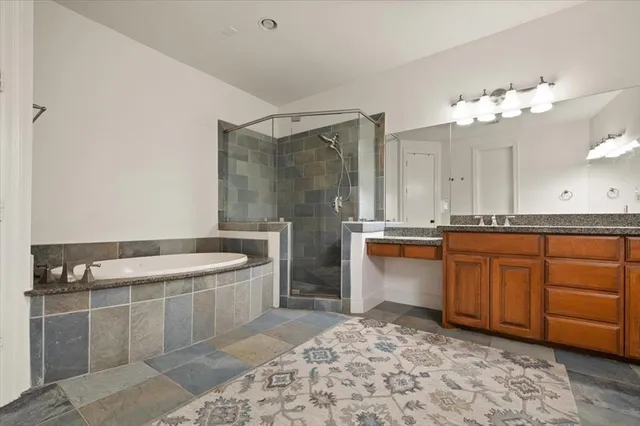 $3,400 | 416 Mills Street, Fort Worth, TX 76102