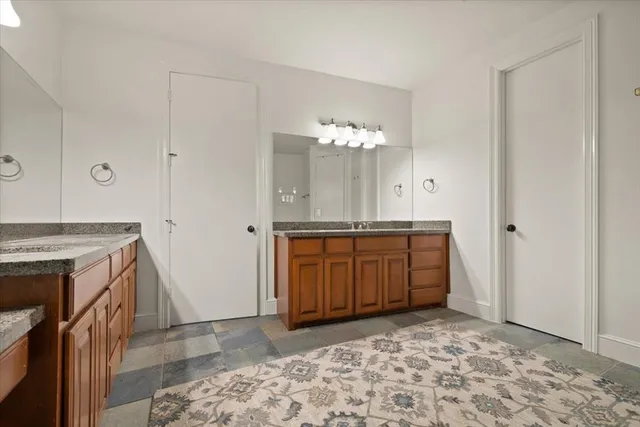 $3,400 | 416 Mills Street, Fort Worth, TX 76102