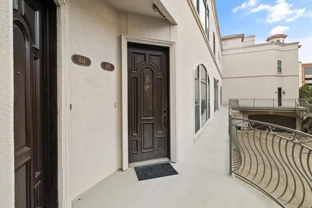 $3,400 | 416 Mills Street, Fort Worth, TX 76102