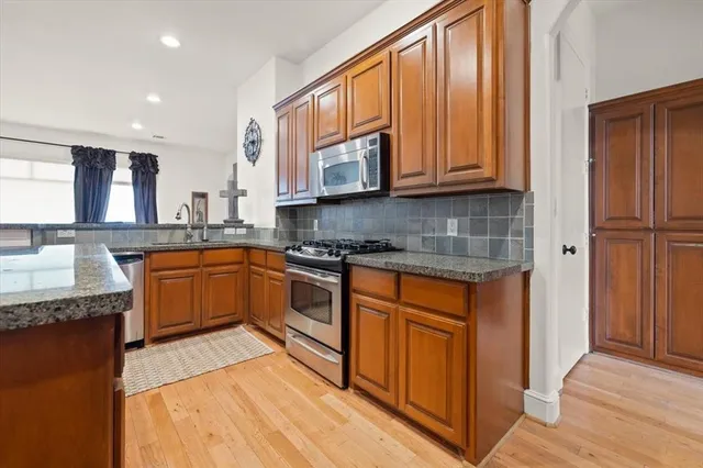 $3,400 | 416 Mills Street, Fort Worth, TX 76102