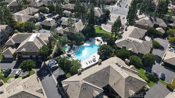 $1,399,000 | 72 Vassar Aisle, Irvine, CA 92612