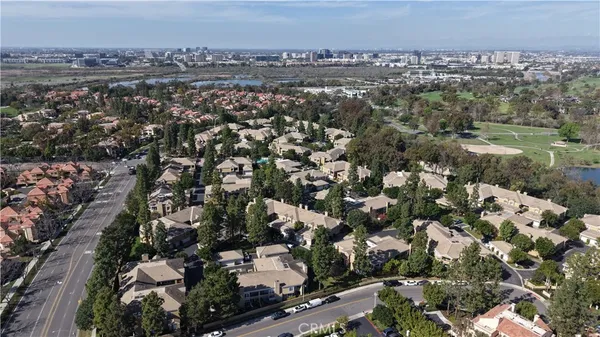 $1,399,000 | 72 Vassar Aisle, Irvine, CA 92612